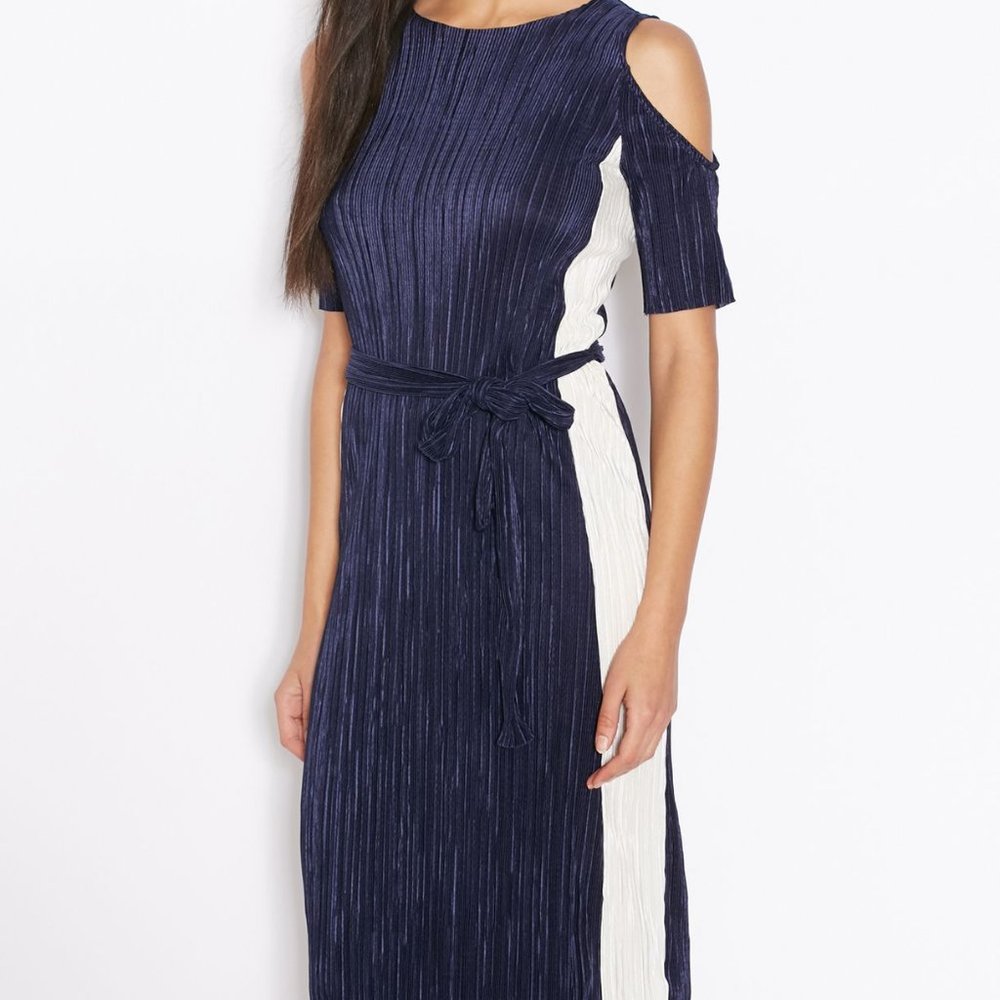 Topshop Pleated Cold Shoulder Midi Dress
